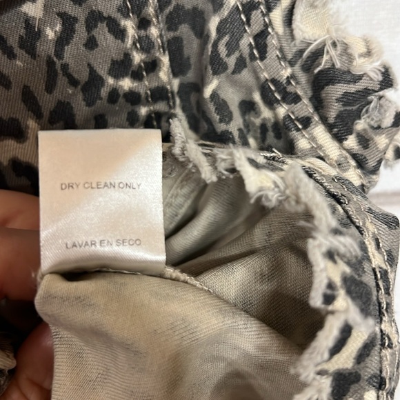 NWT Size Large Endless Rose Animal Print Vest - Picture 7 of 8